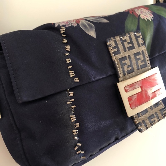 Vintage Fendi Baguette - Hand Painted! - Picture 2 of 8